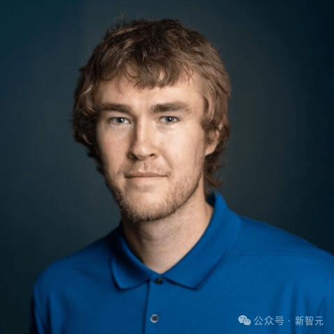蓝莓外汇官网入口我用了三个月，构建了一个程序化交易方针模型的崩盘故事